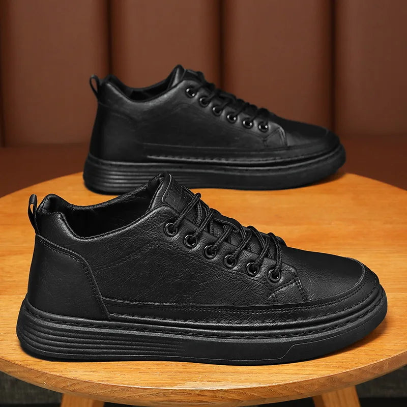 Men’s Casual Low-Top Sneakers Stylish British Style Leather Sports Shoes for Men Comfortable and Versatile Footwear for Outdoor