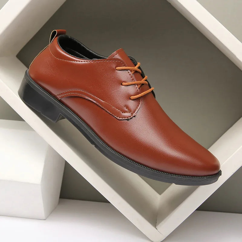 Men’s Leather Shoes Business Casual Non-Slip Soft-soled Wedding Shoes Minimalist Design Suitable for Work and Everyday Wear