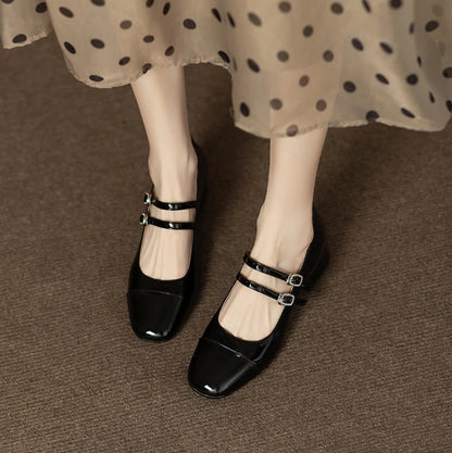Retro Silver Mary Jane Shoes for Women – Stylish Spring Autumn Mid Heels with One-Buckle Design