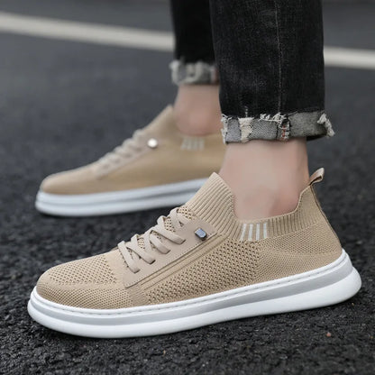 New Men’s Mesh Running Shoes Lightweight Low-Top Sneakers for Summer Soft Sole Slip-On Walking Style Casual Shoes