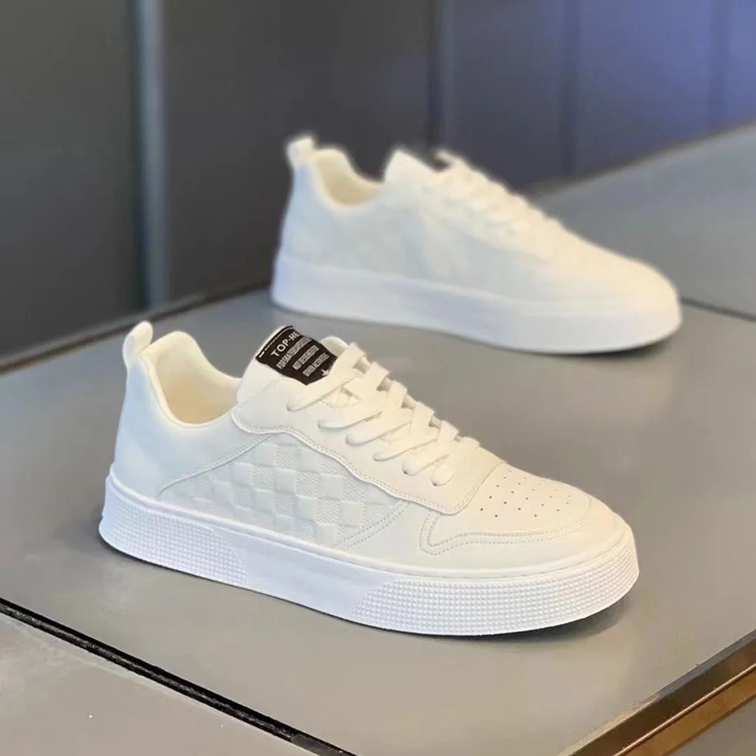 2025 Summer Men’s Round Toe Sneakers Casual Sports Shoes with Superior Traction for Outdoor Activities