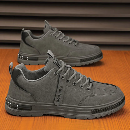 Satisfaction Guarantee Men’s Casual Board Shoes Rubber Black Sneakers Sports Shoes for Outdoor and Office Wear