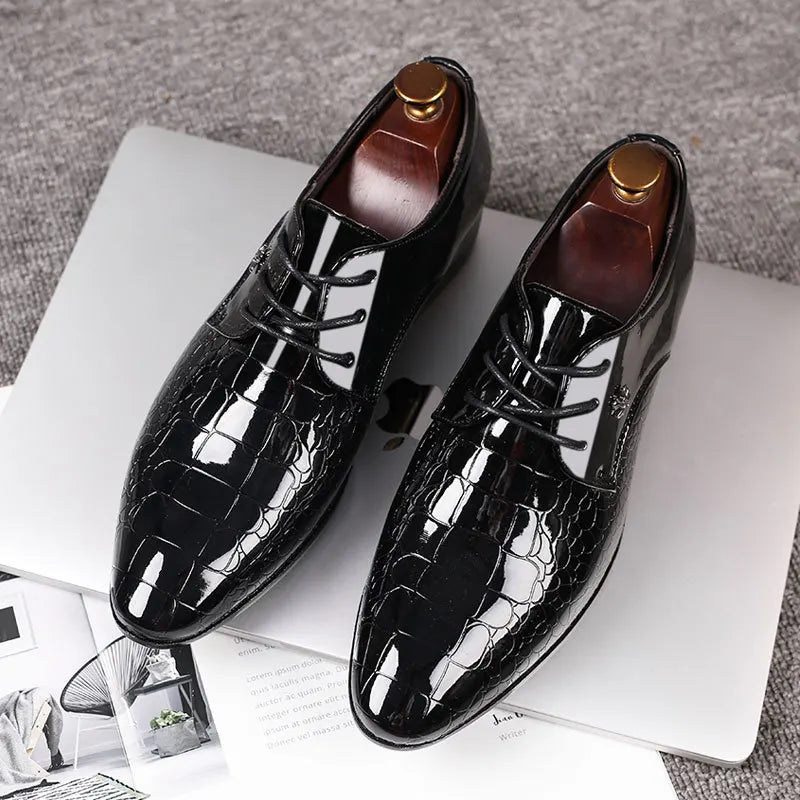 2025 Men’s Leather Shoes Elegant Business Dress Shoes Formal Wedding Footwear Comfortable for Office and Special Occasions
