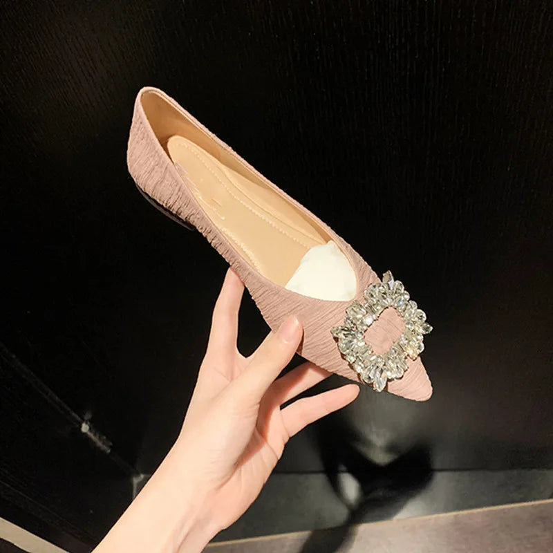 Elegant French Style Pointed Toe Flat Shoes for Women with Sparkling Rhinestone Detail – High Quality and Affordable Comfort