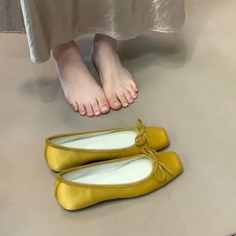 French Style Elegant Women’s Shoes 2025 New Satin Bow Accent Hidden Wedge Flats – High Quality, Affordable Chic Footwear