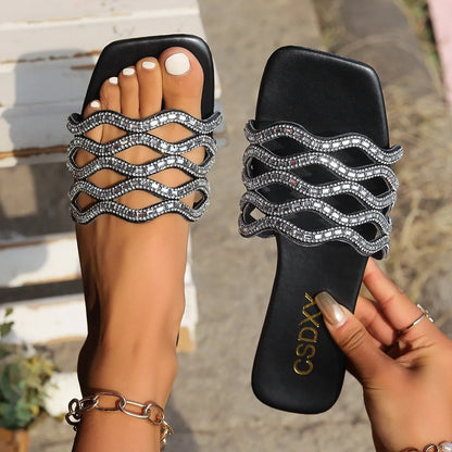 Summer Latest Women’s  Flat Slippers Rhinestone Open Toe Sandals Outdoor Slip on Fashionable Large Size Slippers