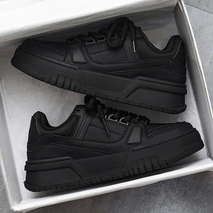 2025 Classic Men’s Sneakers Summer Casual Shoes Thick Soles Non-Slip Sports Footwear in Black and White for Outdoor