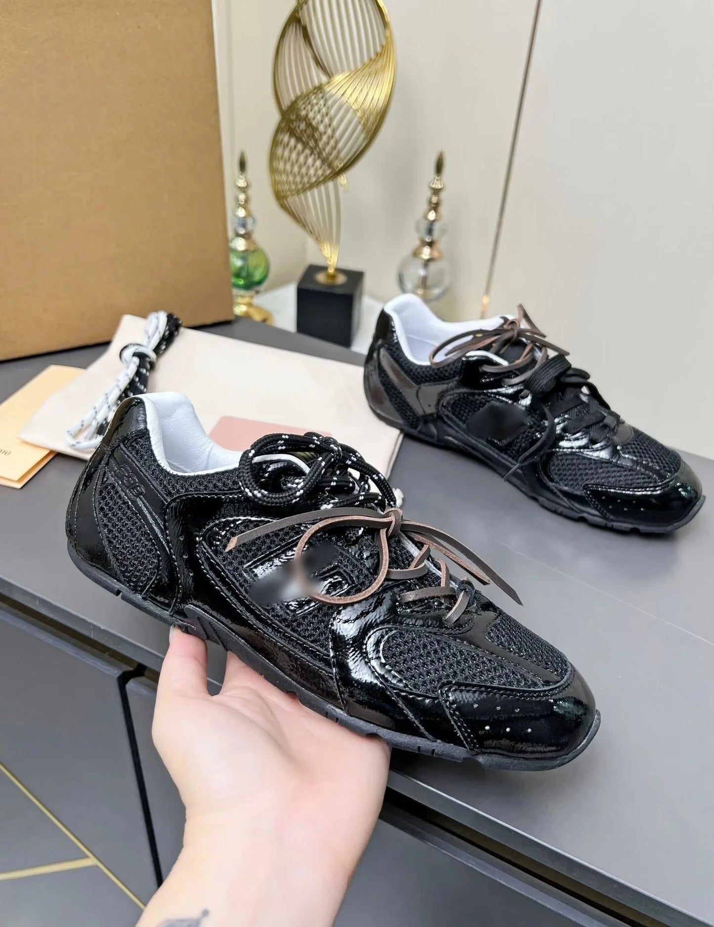Top Designer Two-Color Shoelace Star Model Forrest Gund Running Shoes Leather Logo Fashion Trend Versatile Couple Mesh Lining