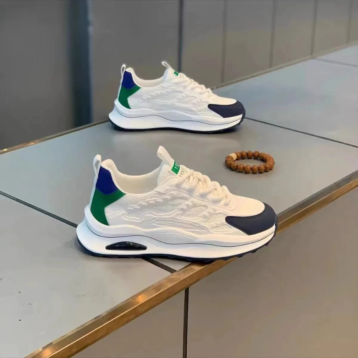 Hot Selling Men’s Casual Sneakers Summer Fall New Style Non Slip Durable Sole Breathable Mesh Upper Running Shoes for Outdoor
