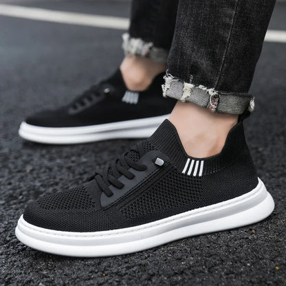 New Men’s Mesh Running Shoes Lightweight Low-Top Sneakers for Summer Soft Sole Slip-On Walking Style Casual Shoes