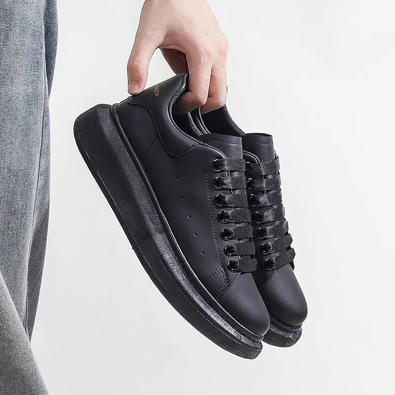2025 Hot Selling Sneakers Women White Height Increasing Walking Style Casual Shoes Sneakers for Couple