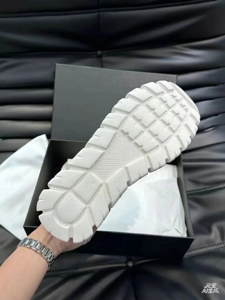 New Trendy Luxury Versatile Casual Sporty Men’s Shoes
