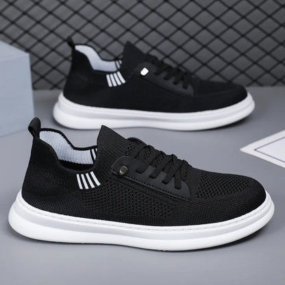 New Men’s Mesh Running Shoes Lightweight Low-Top Sneakers for Summer Soft Sole Slip-On Walking Style Casual Shoes