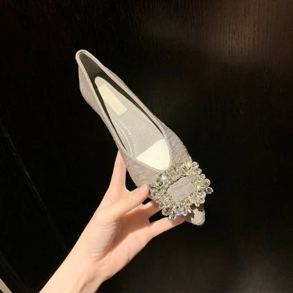 Elegant French Style Pointed Toe Flat Shoes for Women with Sparkling Rhinestone Detail – High Quality and Affordable Comfort