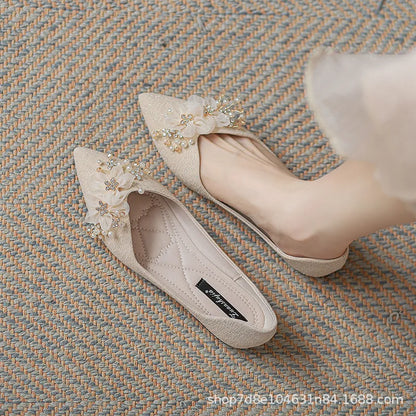 2025 New Women’s Low Heel Flat Shoes – Elegant Pearl and Rhinestone Slip-On Loafers for Autumn, High Quality, Affordable Fashion