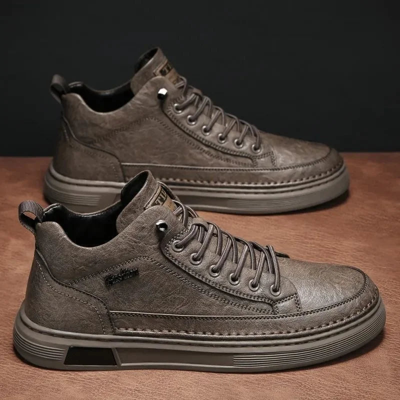 Men’s Casual Mid-Top Sneakers Stylish British Style Leather Sports Shoes for Men Comfortable and Versatile Sneakers for Adult