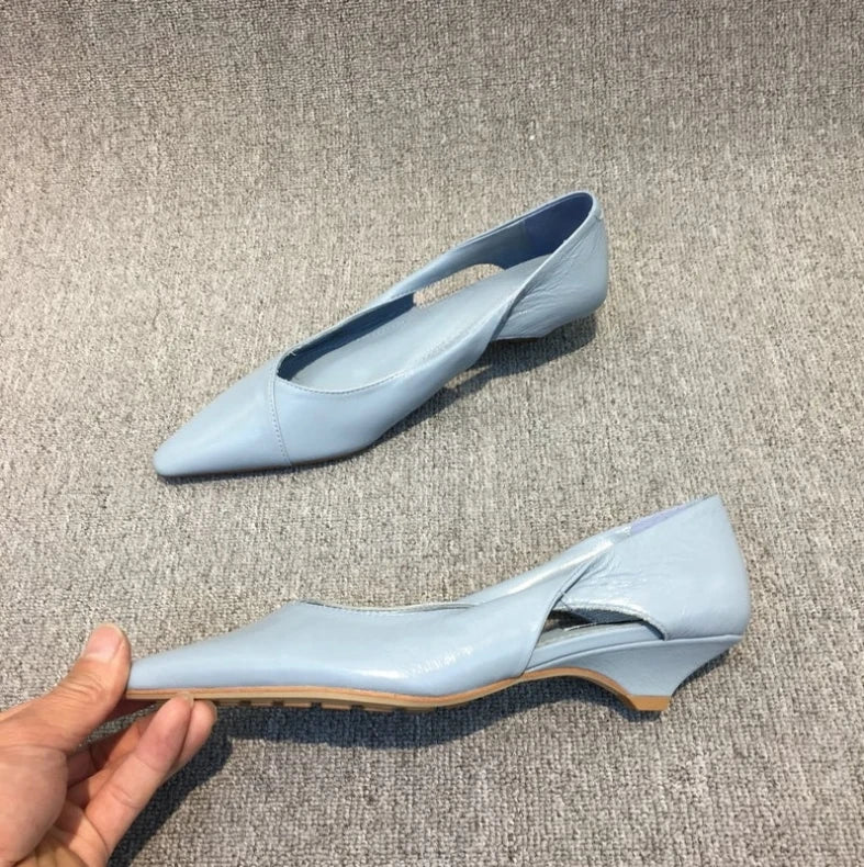 2025 Spring Autumn New Stylish Hollow-Out Oil-Wax Leather Cat Heel Shoes for Women – Comfortable Pointed Toe Low-Heeled Flats