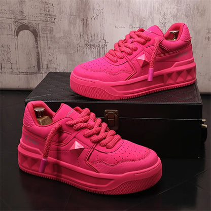 Italy High Quality All white Men’s Leather Casual Shoes Increase Simple Pure Black Sneakers Breathable Sneakers luxury shoes