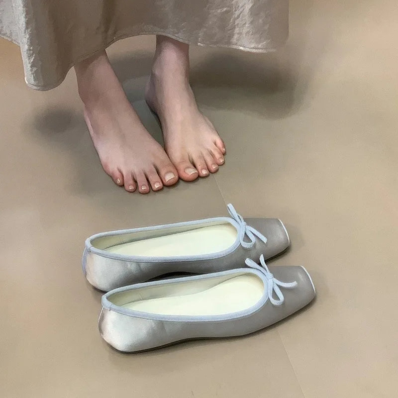 French Style Elegant Women’s Shoes 2025 New Satin Bow Accent Hidden Wedge Flats – High Quality, Affordable Chic Footwear