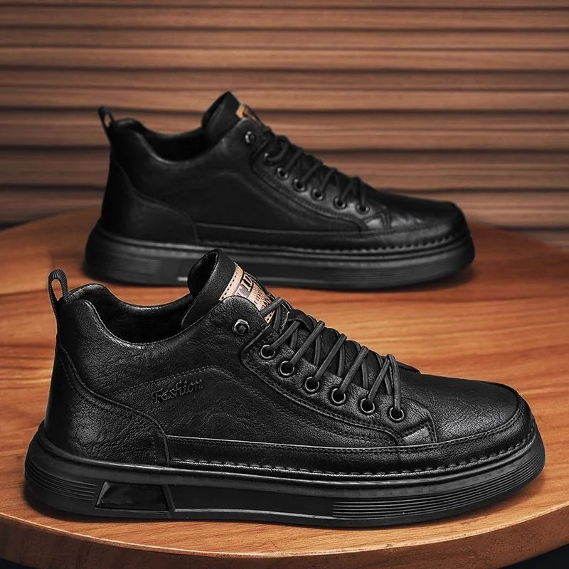 Men’s Casual Mid-Top Sneakers Stylish British Style Leather Sports Shoes for Men Comfortable and Versatile Sneakers for Adult