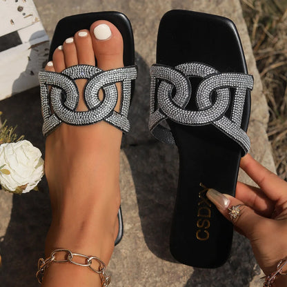 Summer Latest Women’s  Flat Slippers Rhinestone Open Toe Sandals Outdoor Slip on Fashionable Large Size Slippers