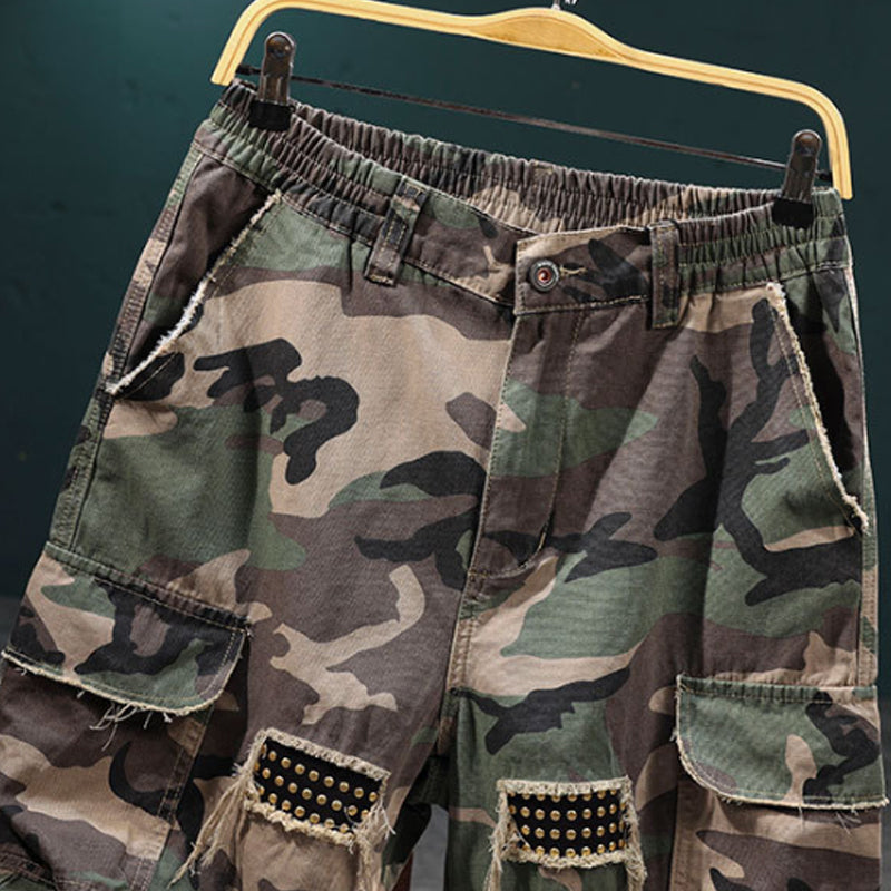 🔥 50% OFF NOW!⚡ Men's Studded Camo Cargo Shorts – Distressed, Multi-Pocket & Elastic Waist – Rugged Streetwear Cargo Shorts 🛹