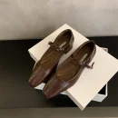 French Chic Women's High-Top Ballerina Flats with Bow - Comfortable Slip-On Low Heels and Hidden Height Increase