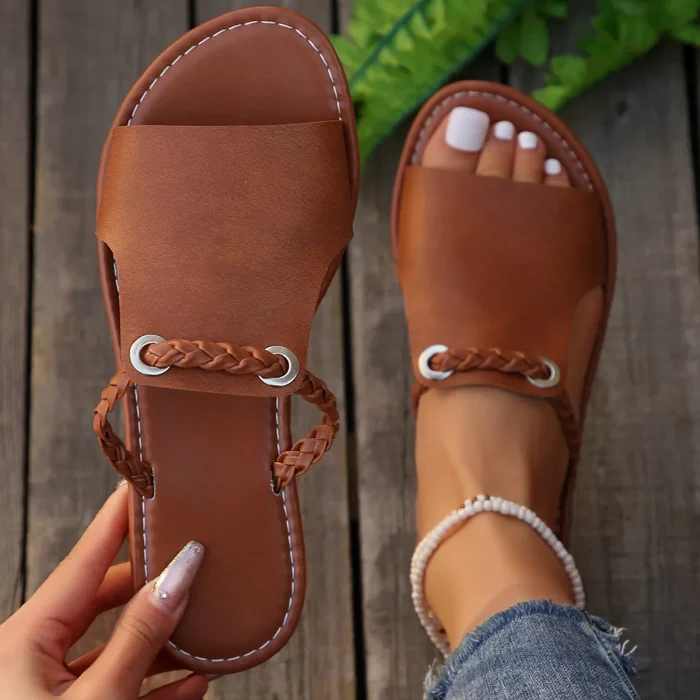 Myway 2025 New Womens Casual Beach Slippers Summer Pure Color Woven Beach Sandals Lightweight Slip on Shoes