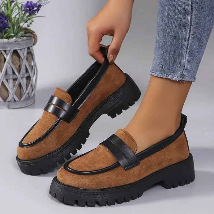Monthly Sales 100,000 Pairs of Comfortable Thick Sole Loafers Ladies Leather Loafers PU Insole Suitable for Daily Work - Image 3