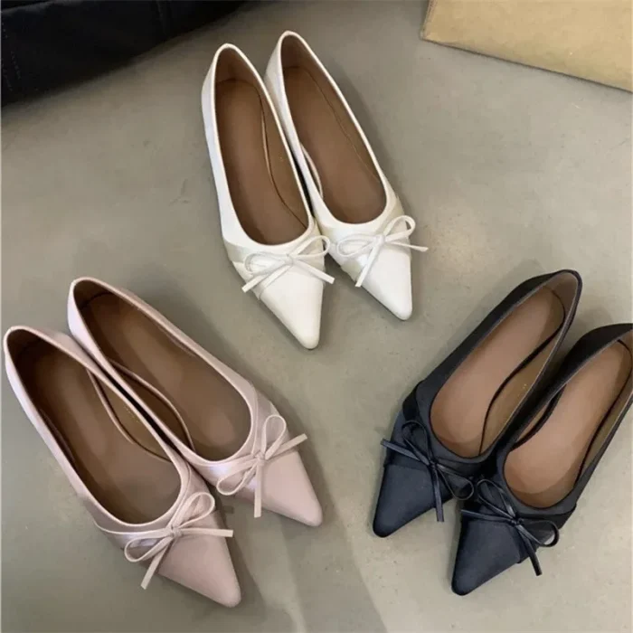 Stylish Women's Pointed-Toe Flat Shoes with Bow - New French-Inspired Design, Comfortable Commuter Ballet Flats