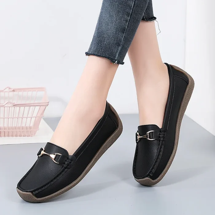 Monthly Sales of 10,000 Pairs 2025 Hot Sale Big Size Shoes Pointed Casual Flat Women's Shoes - Image 6