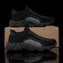 Men's Running Shoes Lightweight Comfortable Soft Sole Breathable Mesh Upper Non-Slip Durable Perfect for Walking Style