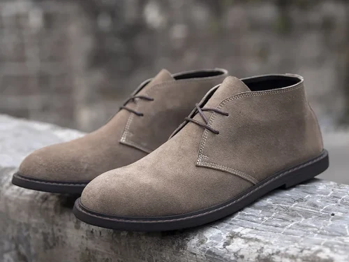 2025 New Mens Desert Boots Autumn New Retro Suede Ankle Chukka Boots Mid Top British-inspired Sleek Shoes