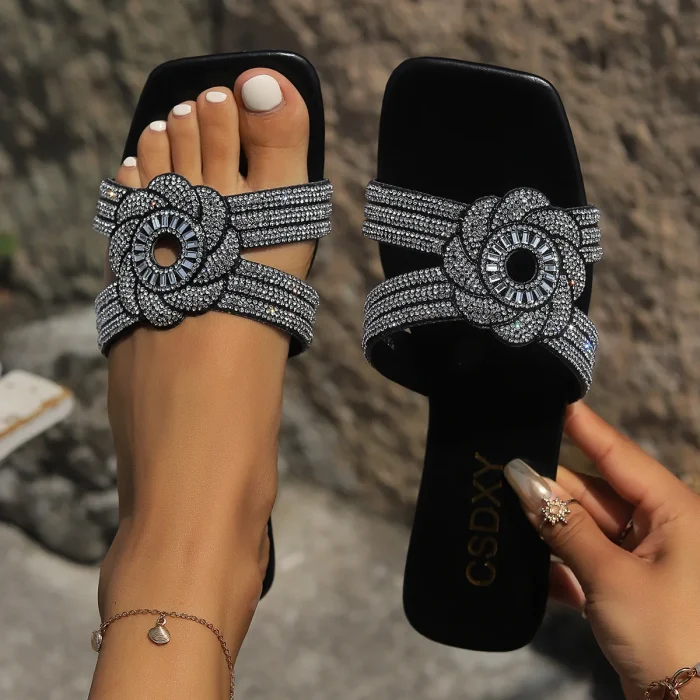 2025 Price Women Flat Slippers Open Toe Square Head Casual Outdoor Slide Sandals Large Size Summer Beach Slippers