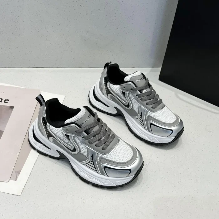 2025 New Women's Clunky Sneakers Thick Sole Non Slip Sneakers for Running Gym and Casual Wear