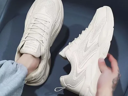2025 New Design Men's Sneaker Breathable Thick-Soled Sport Shoes Comfortable Elastic Sole Athletic Shoes for Daily Wear