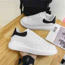 2025 Hot Selling Sneakers Women White Height Increasing Walking Style Casual Shoes Sneakers for Couple
