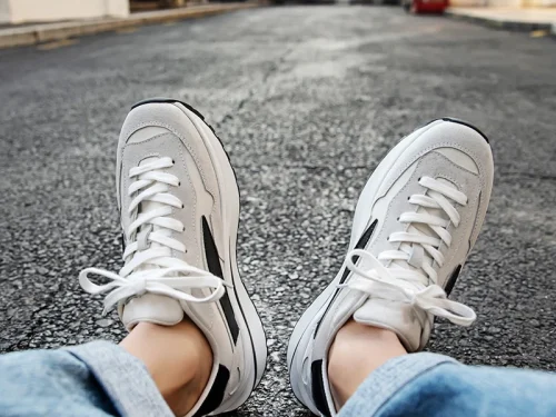 Men Footwear Casual Classic Luxury Leather Walking Style Jogger Shoes Sneaker Man