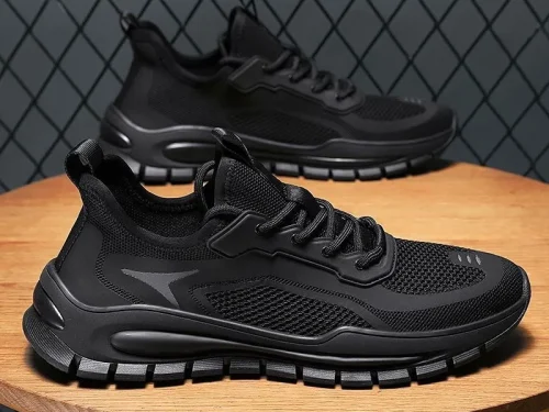 Men's Lightweight Running Shoes Breathable Athletic Sneakers with Soft Soles for Gym Running and Outdoor Workouts
