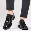 2025 Men's Leather Dress Shoes Handmade Business Formal Genuine Leather British Casual Slip on High-End Men's Loafers