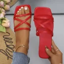 2025 New Women's Flat Slippers Multi Color Strap Flat Toe Post Large Size Direct Sales Casual Sandals Beach Shoes