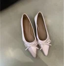 Stylish Women's Pointed-Toe Flat Shoes with Bow - New French-Inspired Design, Comfortable Commuter Ballet Flats