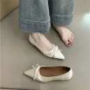Stylish Women's Pointed-Toe Flat Shoes with Bow - New French-Inspired Design, Comfortable Commuter Ballet Flats