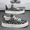2025 New Innovation Men's Casual Sneakers Comfortable Thick Sole Slip-On Canvas Shoes with Fashion Print for Everyday Wear