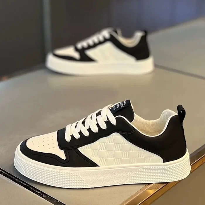 2025 Summer Men's Round Toe Sneakers Casual Sports Shoes with Superior Traction for Outdoor Activities - Image 3